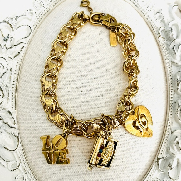Monet Vintage Gold tone Charm Bracelet - Picture 2 of 3